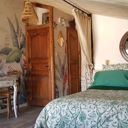 La Boheme Bed and Breakfast Charols Exteriör bild